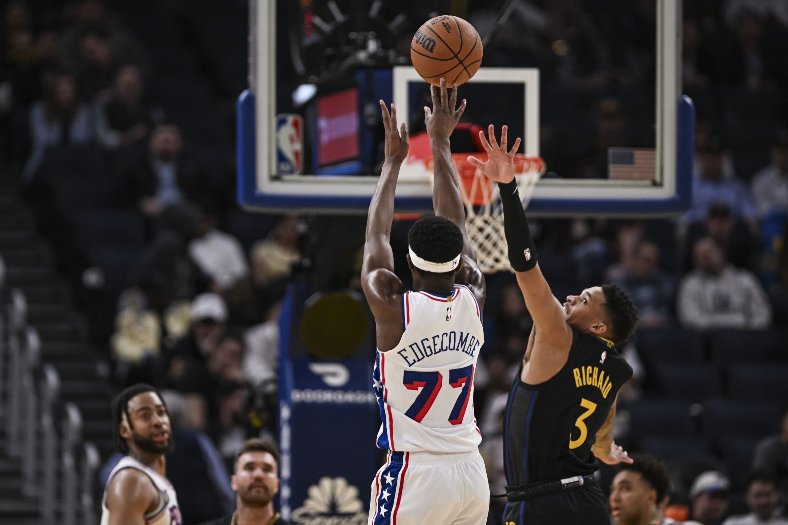 VJ Edgecombe shines with 25 points in 76ers’ fifth straight win
