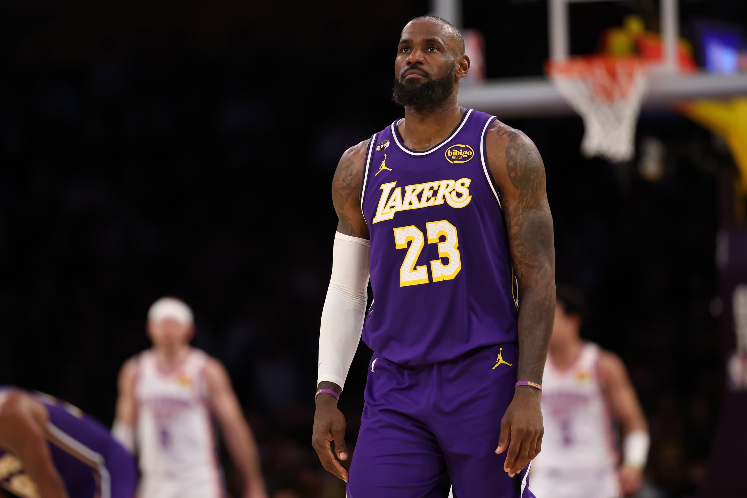 LeBron James ruled out, his 21-year All-NBA streak ends