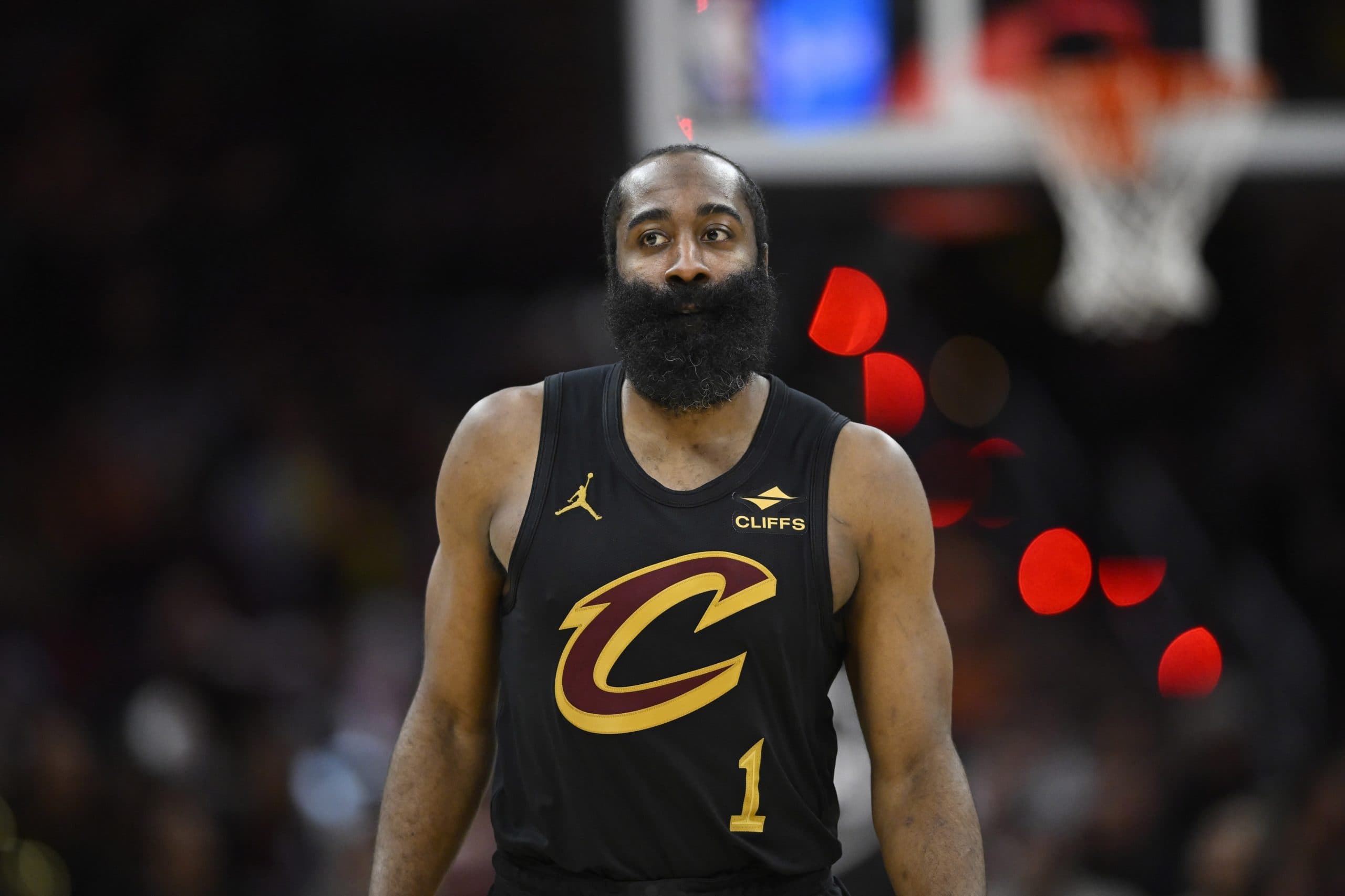 James Harden leads Cavaliers to sixth consecutive victory