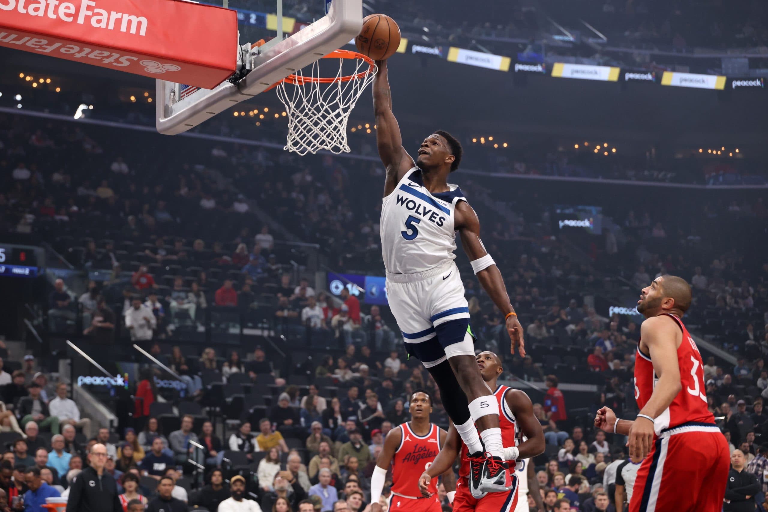 Anthony Edwards delivers victory for Timberwolves against Clippers