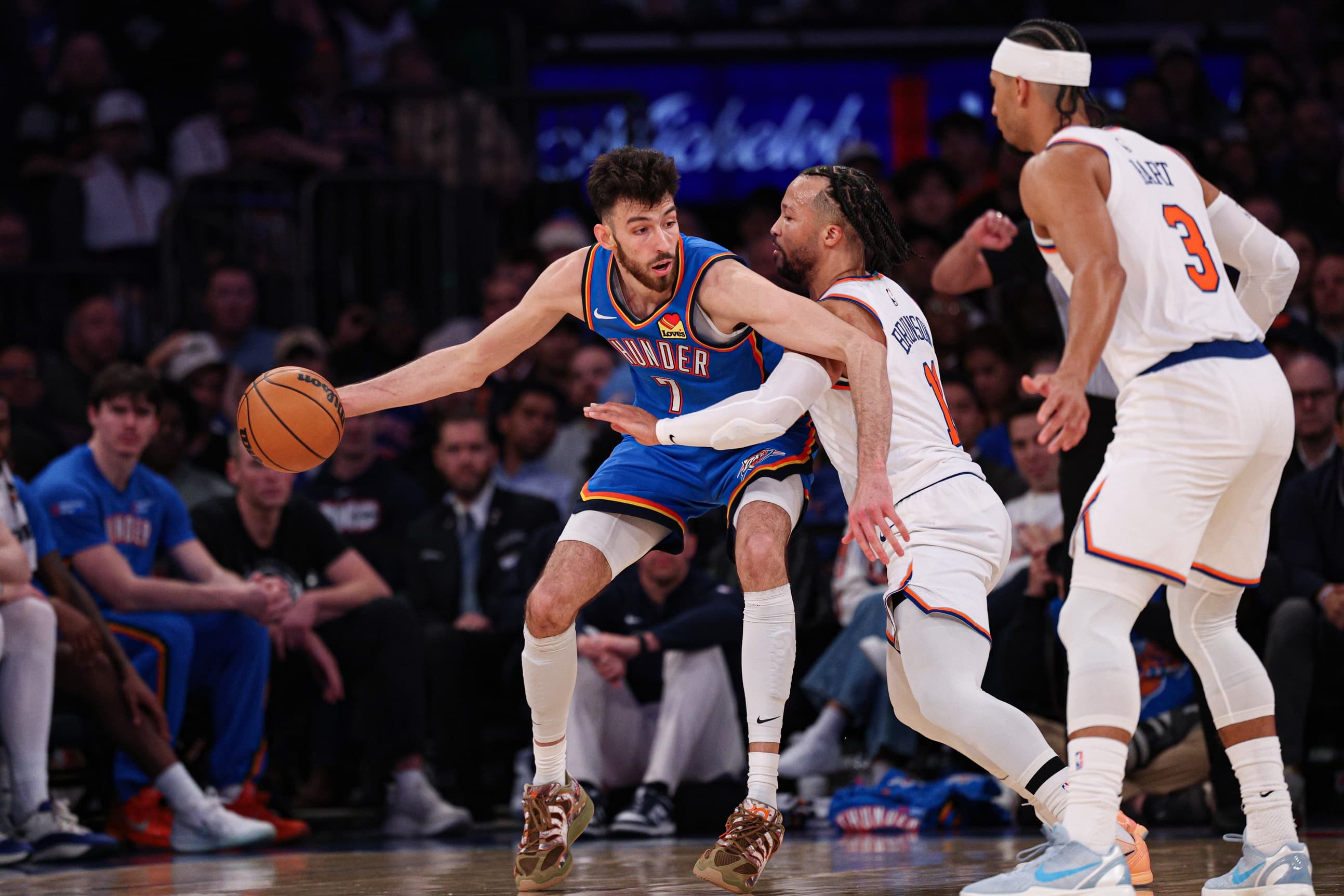 Thunder defeat Knicks 103-100 behind Holmgren’s career-high six 3-points