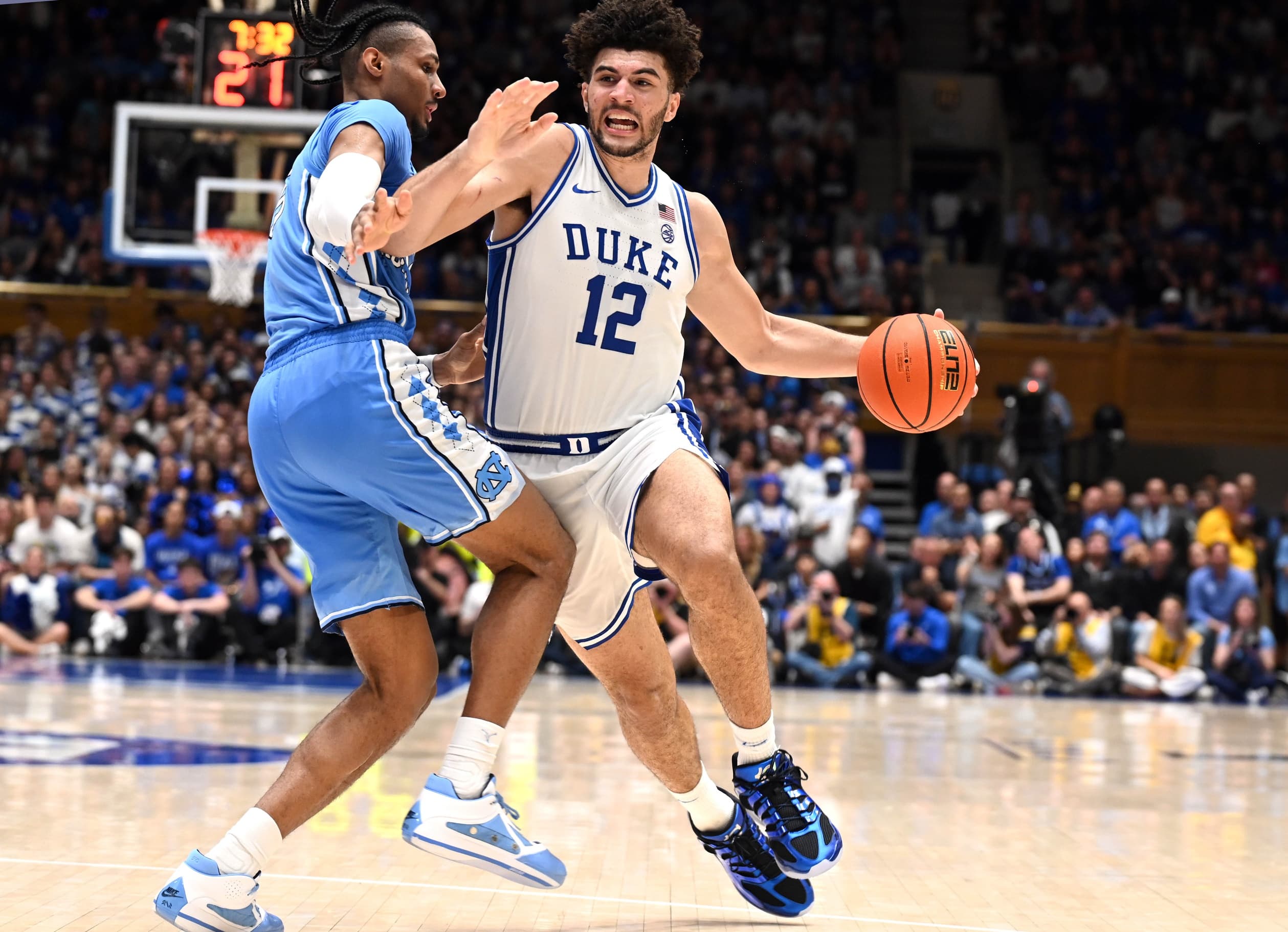 No. 1 Duke dominates No. 17 North Carolina 76-61 behind Cameron Boozer’s monster performance