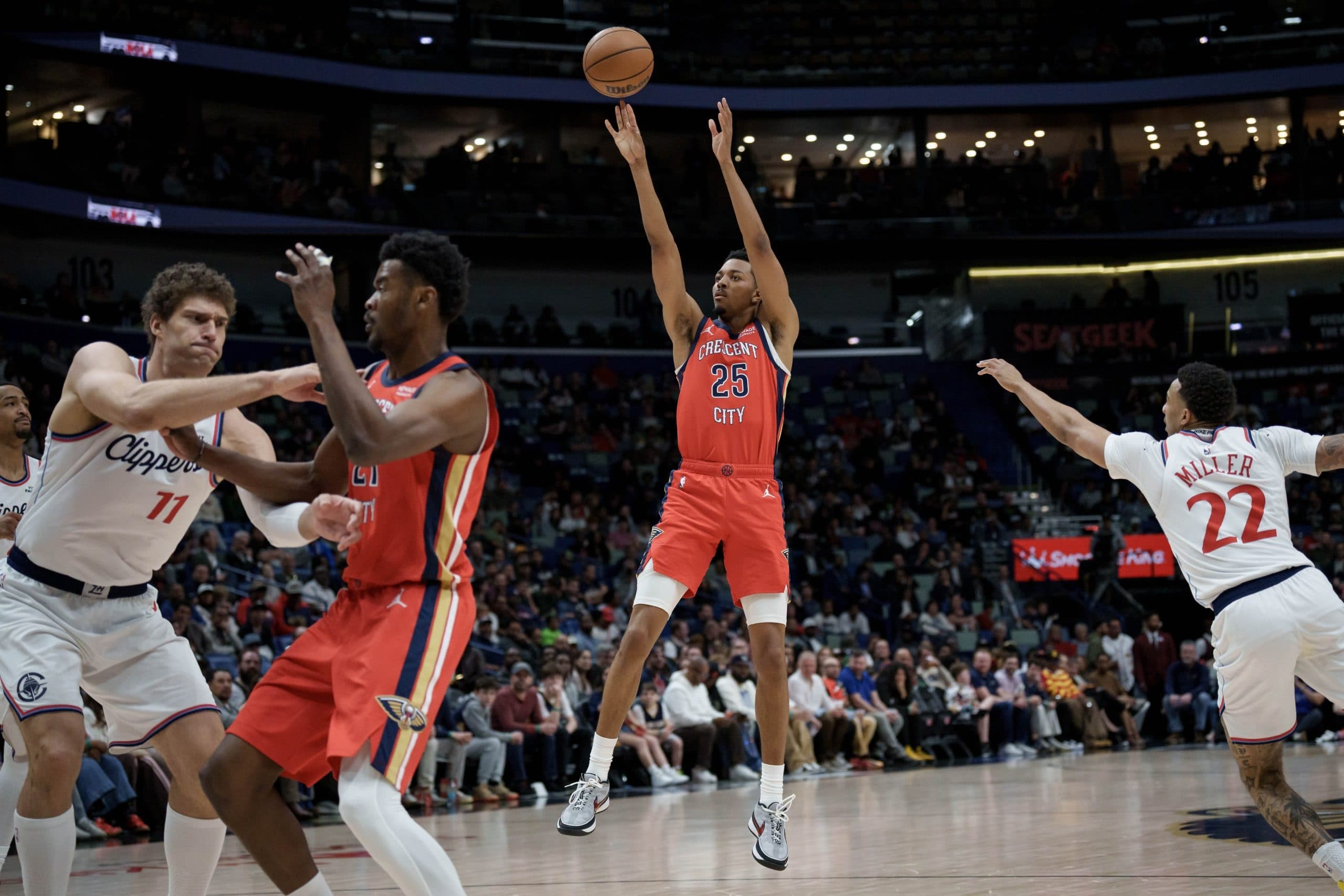Trey Murphy leads Pelicans to seventh consecutive home victory