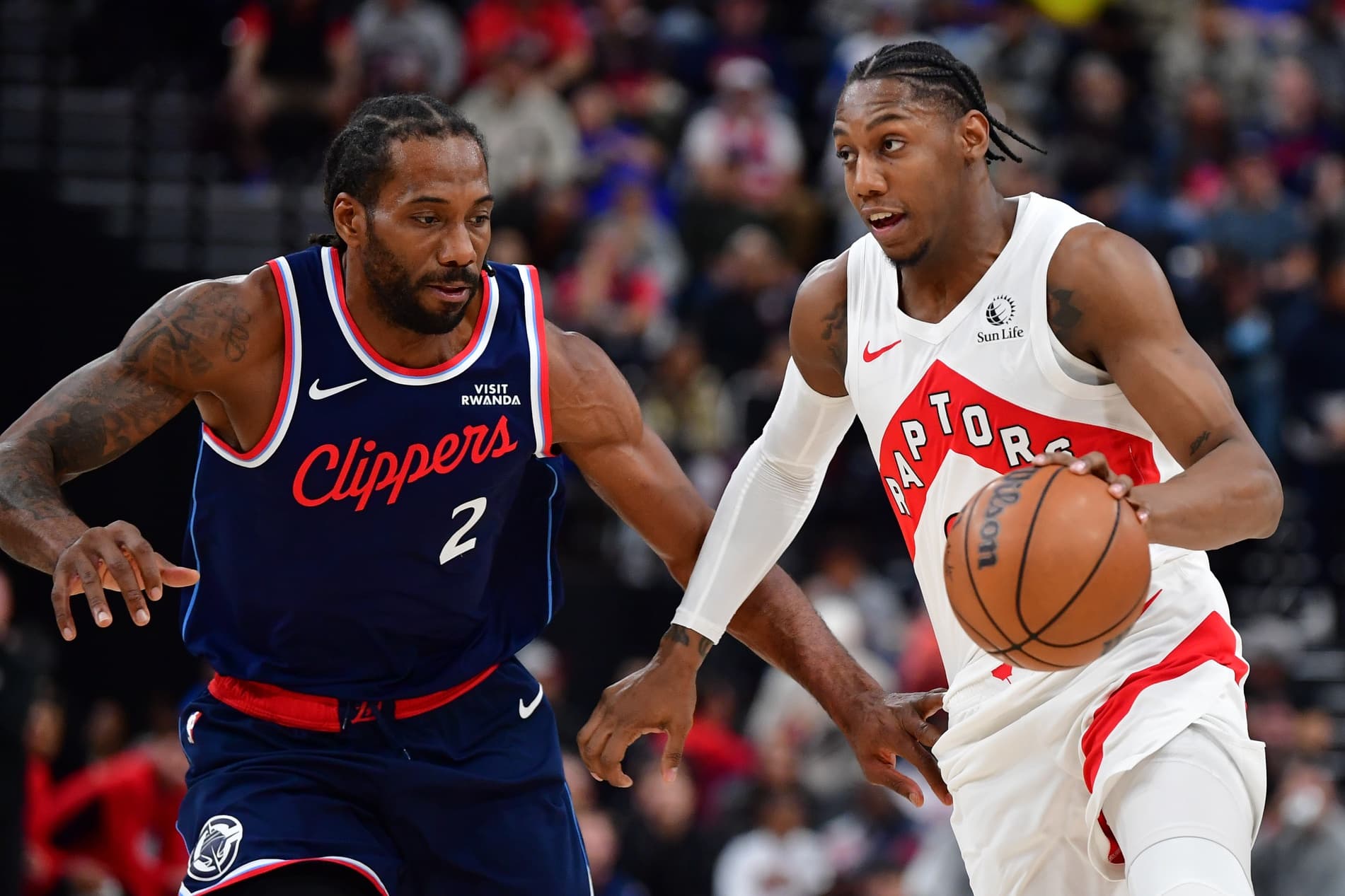 Kawhi Leonard Leads Clippers to Convincing Victory Against Former Team