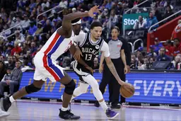 Milwaukee Bucks’ 2026-2027 roster rebuild begins without Giannis Antetokounmpo