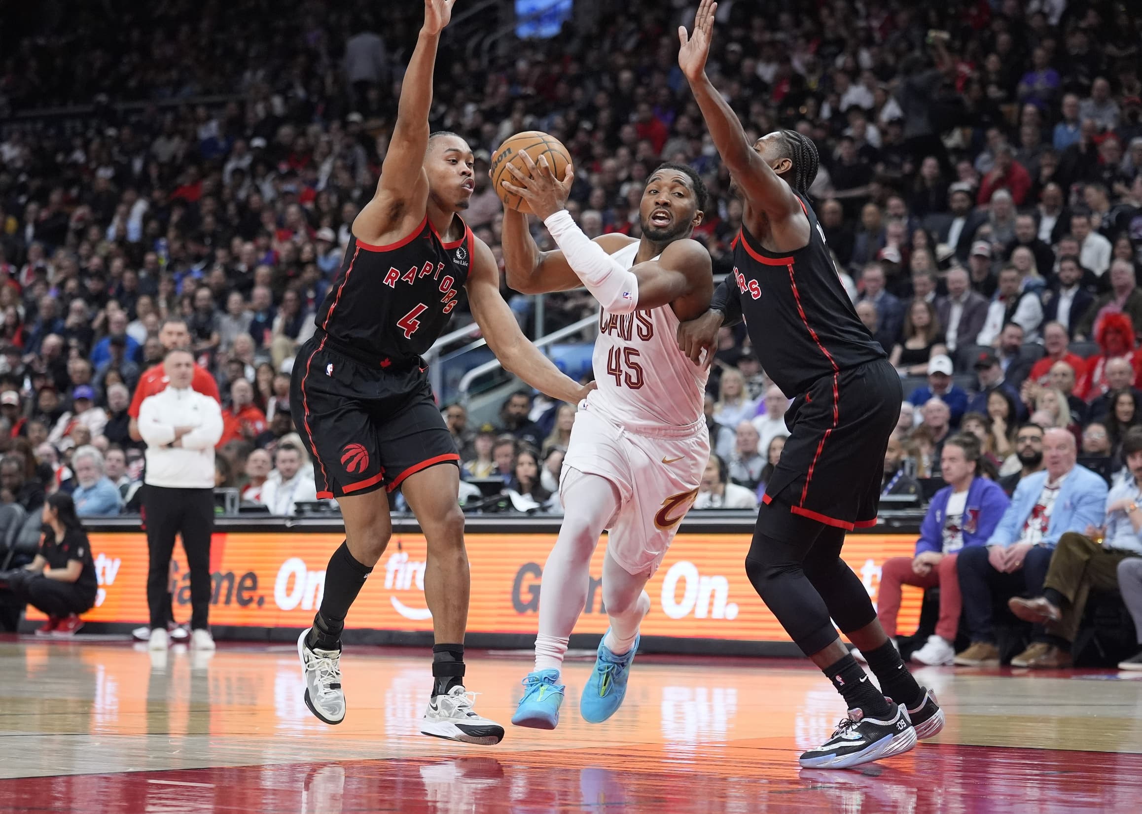 Barnes and Barrett Lead Raptors to Dominant 126-104 Victory Over Cavaliers