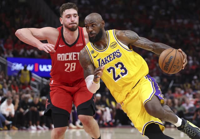 Lakers Storm Back in Overtime, Take Commanding 3-0 Series Lead Over Rockets