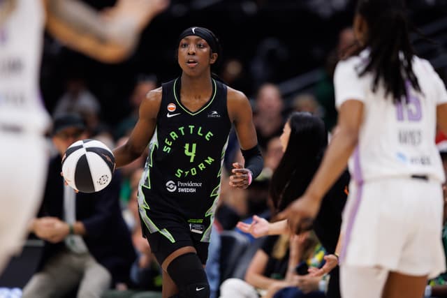 Unrivaled: How the Women’s 3-on-3 League Is Reshaping Women’s Basketball