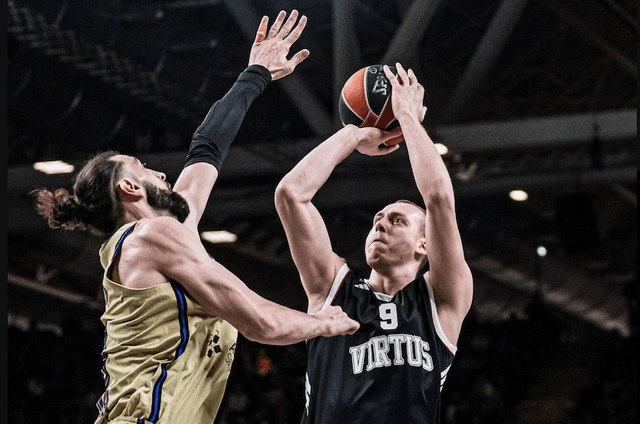Virtus Bologna ends losing streak with dramatic 85-80 victory over Barcelona in EuroLeague