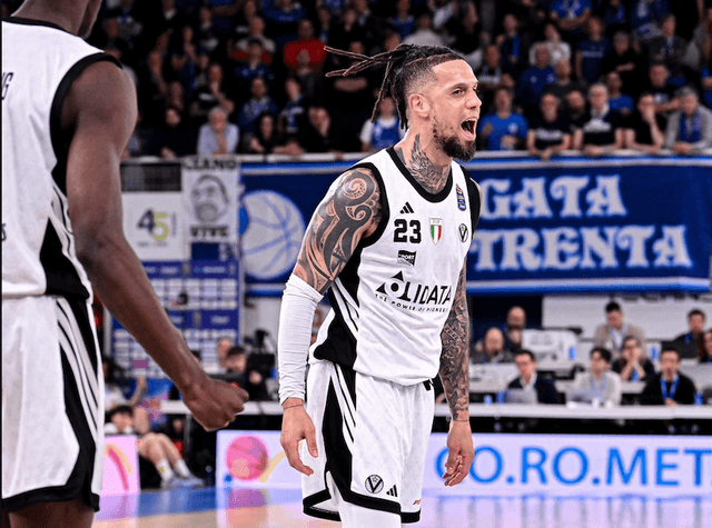 Virtus Bologna takes over Serie A lead with commanding win over Brescia