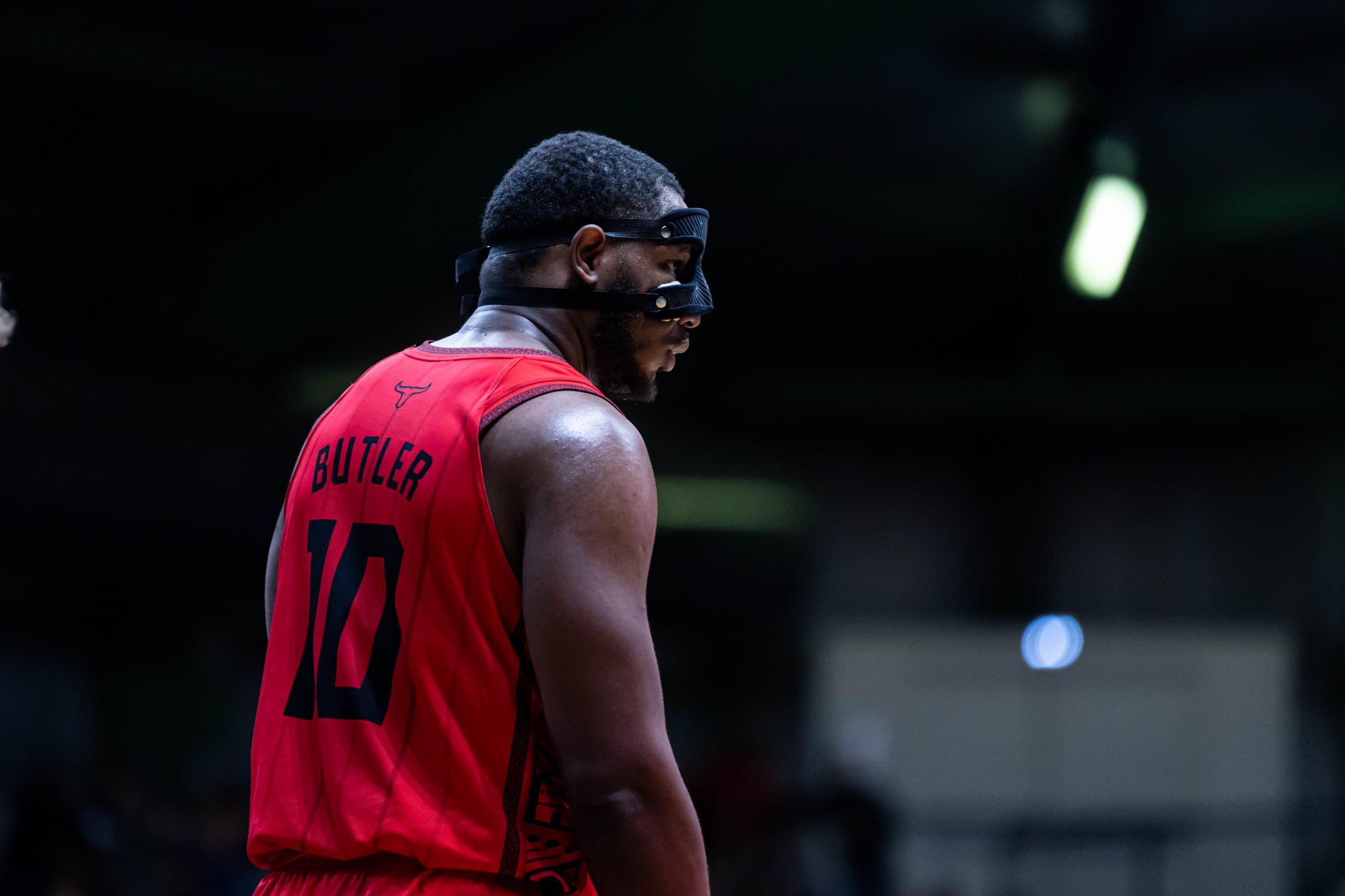 Will Butler and Joel Awich confirmed at Quimper, Yohan Renou promoted to pros