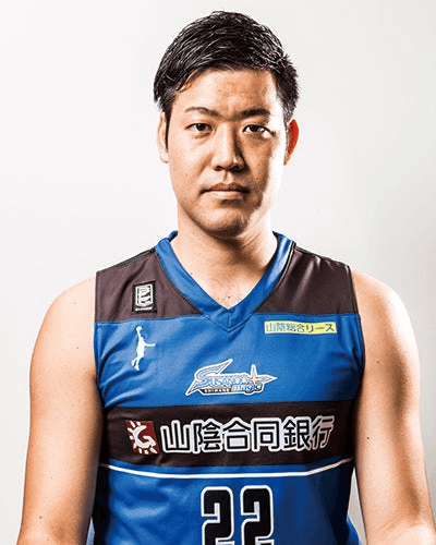 akihisa_kosaka_2017-2018_16-9.png