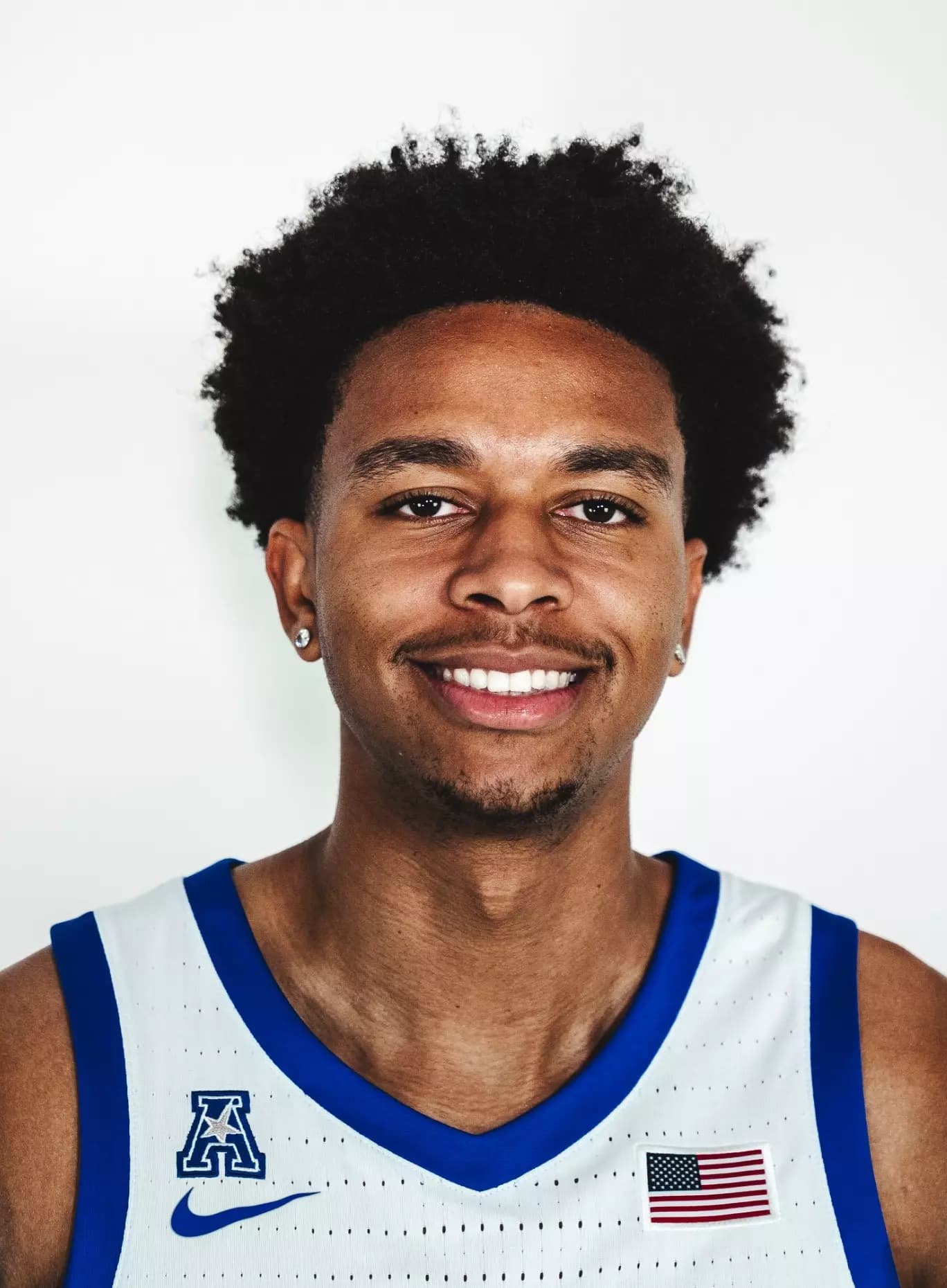 ashton_hardaway_2025-2026_16-9.webp