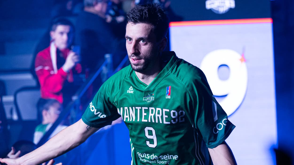 Bastien Pinault (Nanterre) against ASVEL Bastien Pinault (Nanterre) against ASVEL