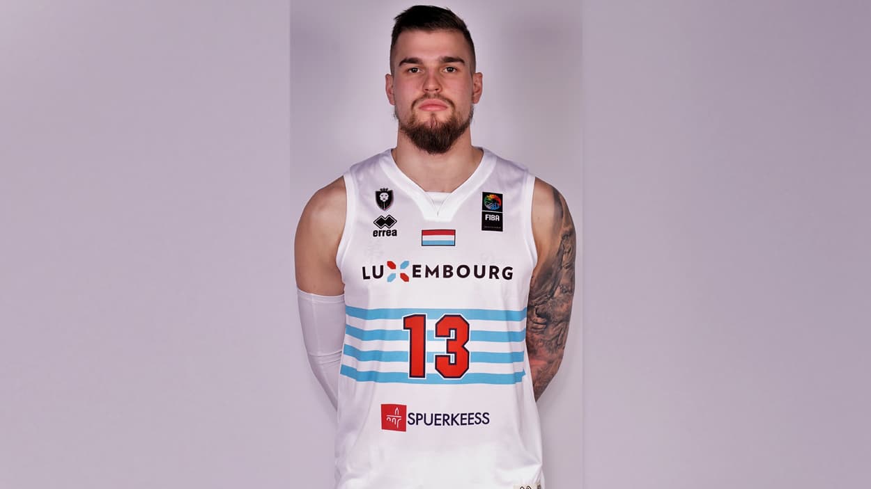 Ben Kovac with Luxembourg Ben Kovac with Luxembourg