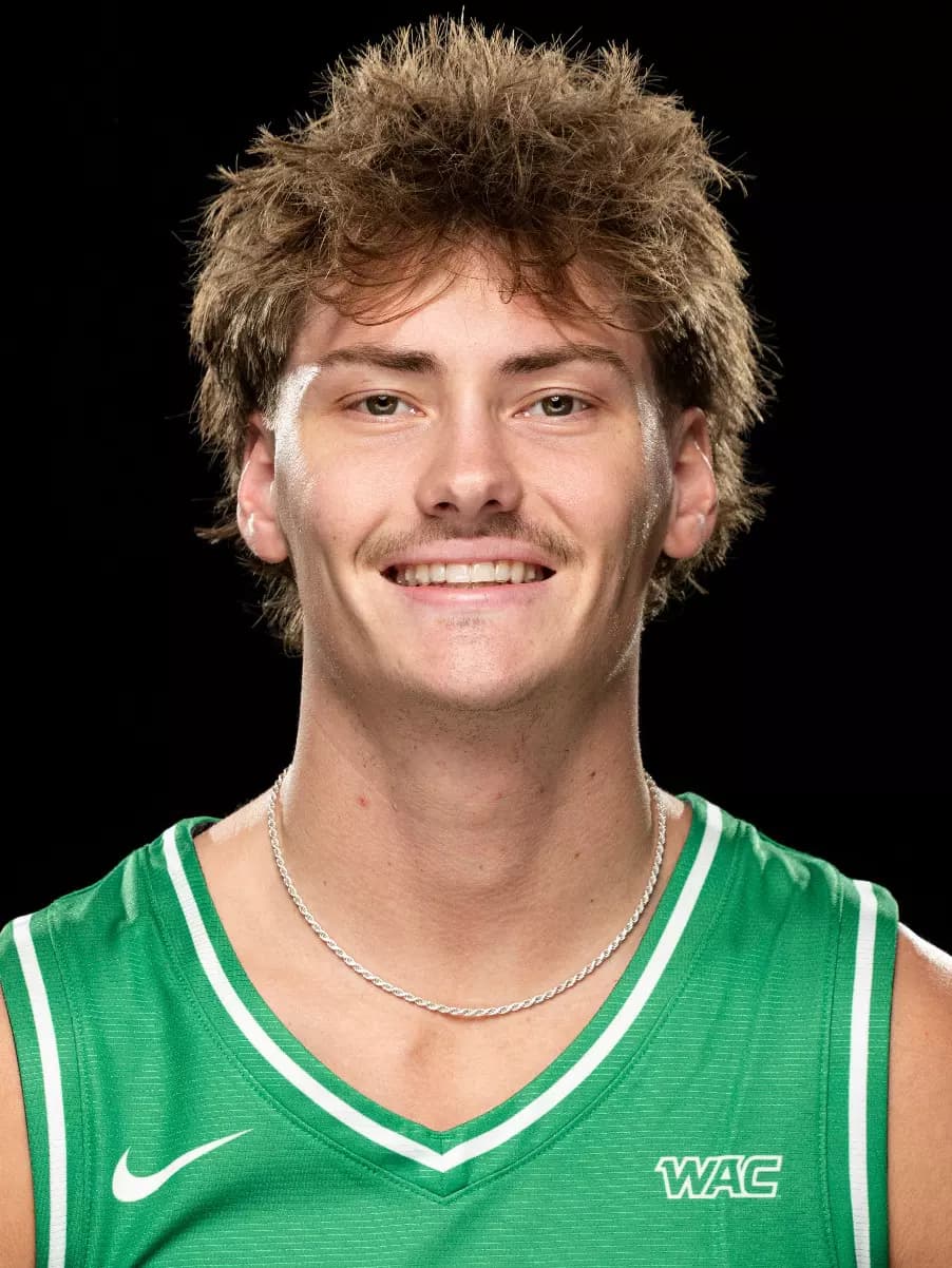 braden_housley_2025-2026_16-9.webp