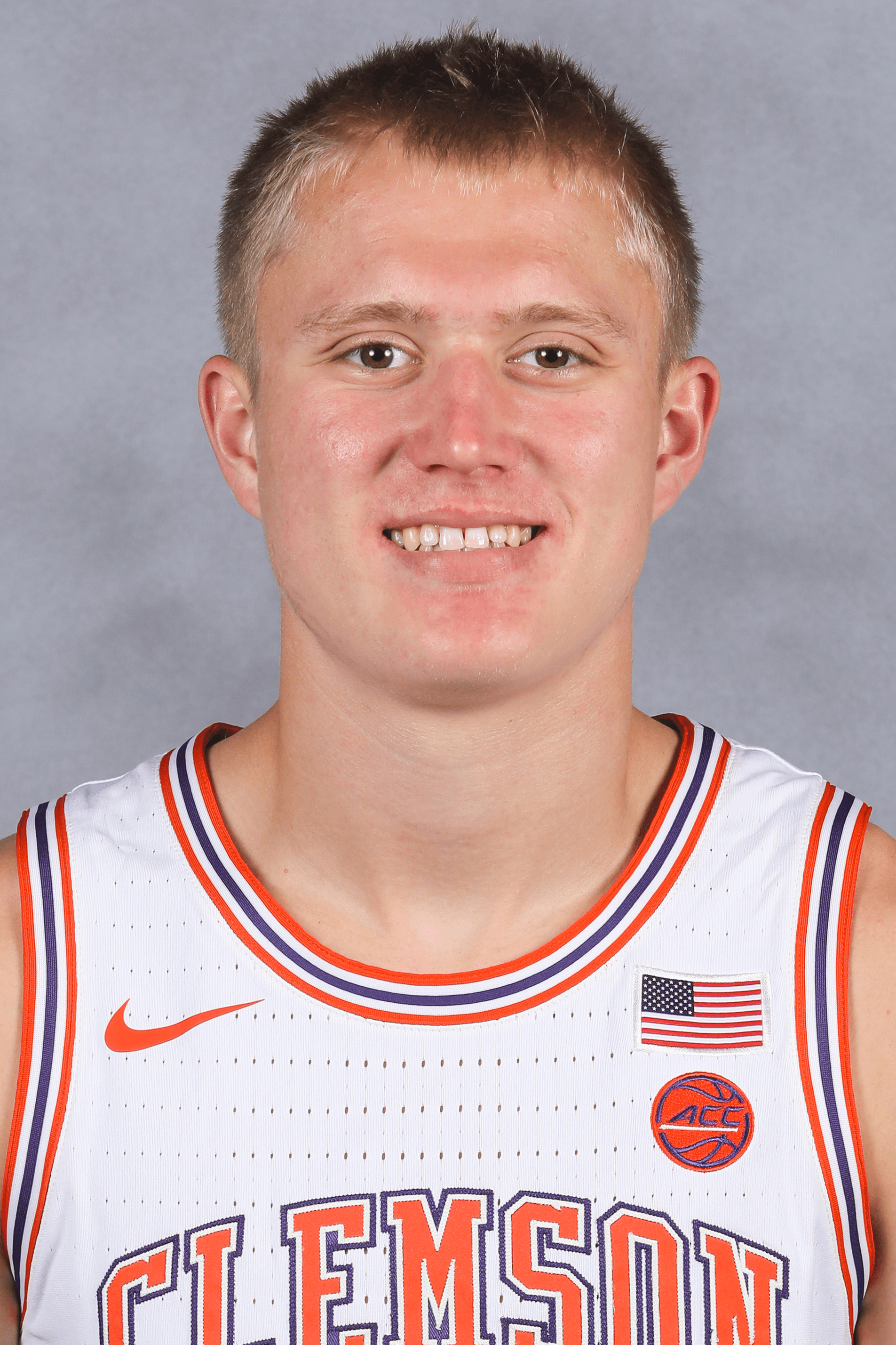 chase_thompson_2025-2026_16-9.png