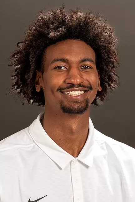 devin_curtis_2025-2026_16-9.webp