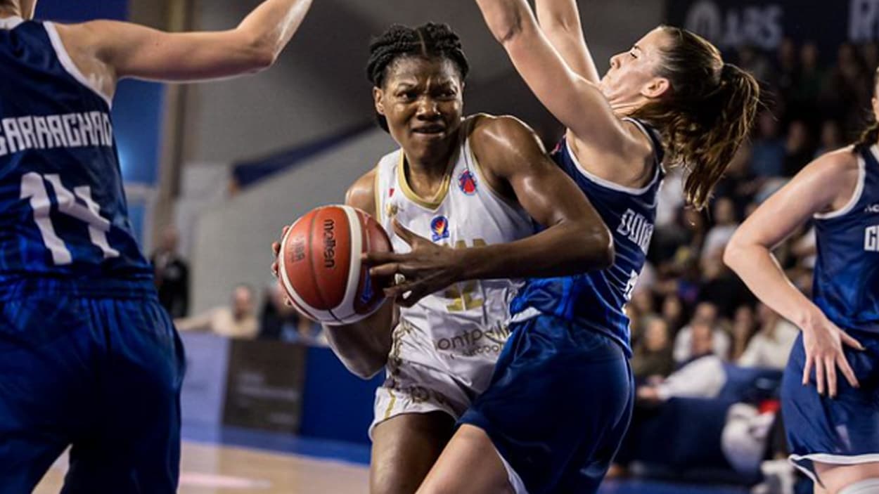 Dulcy Fankam Mendjiadeu with BLMA Dulcy Fankam Mendjiadeu with BLMA