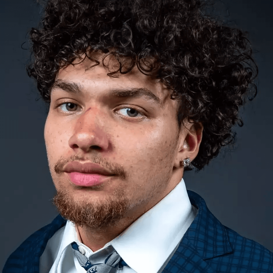 Elijah KELLY