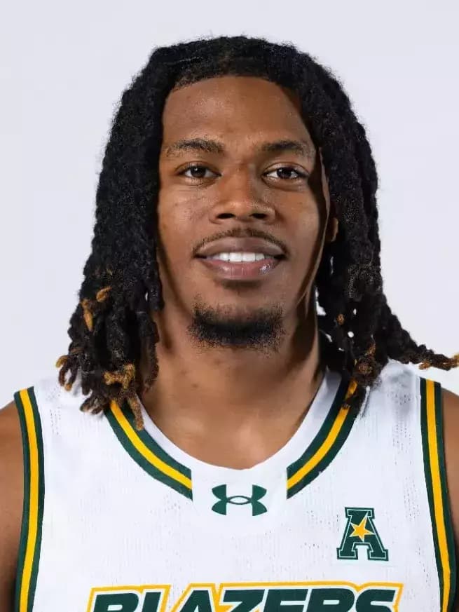 evan_chatman_2025-2026_16-9.webp