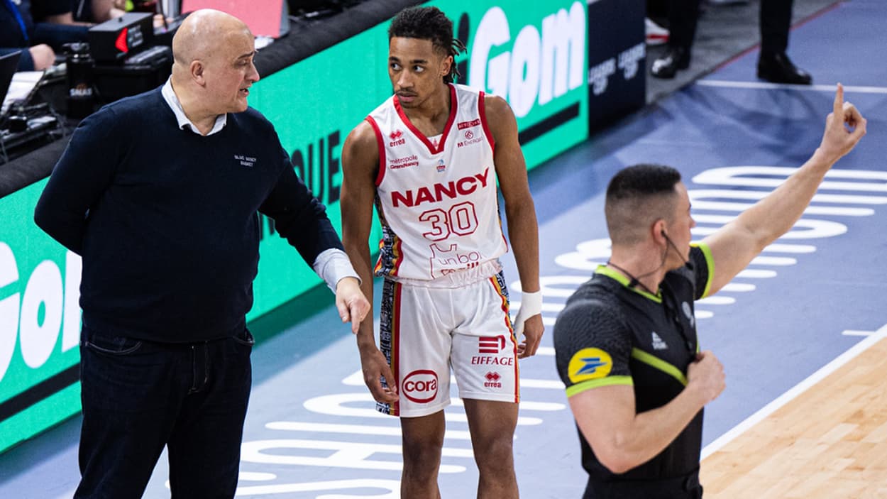 Guillaume Grotzinger (Nancy) in discussion with Sylvain Lautié