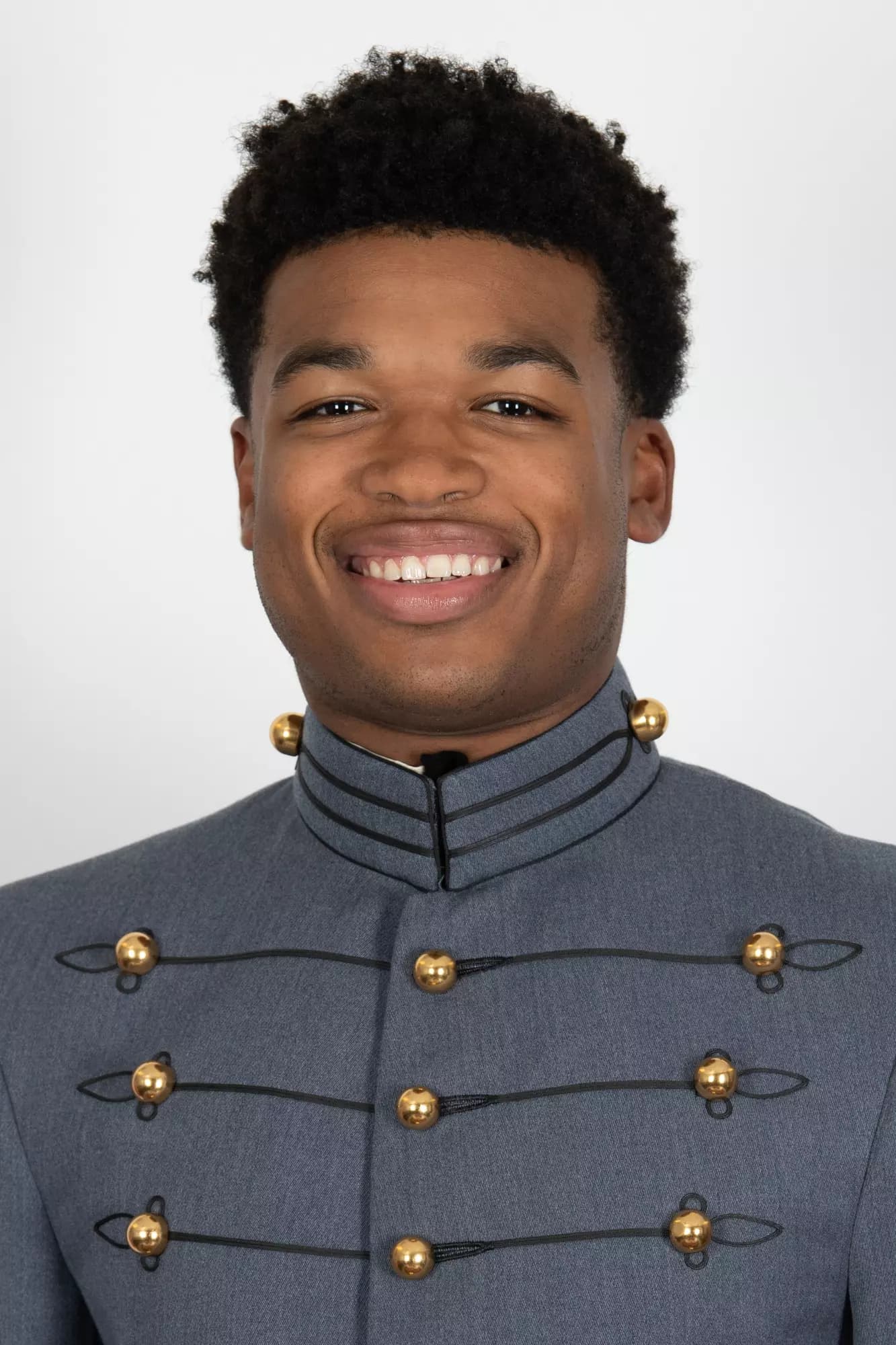 jacen_holloway_2025-2026_16-9.webp