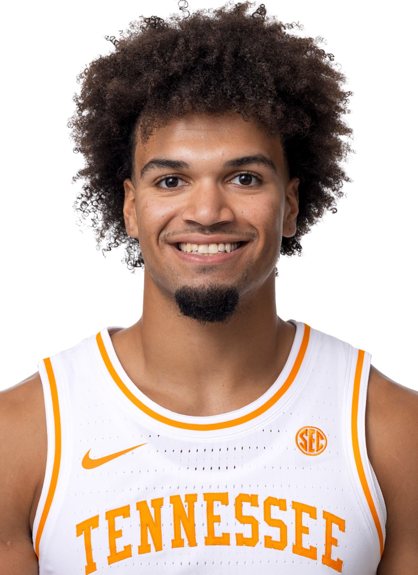 jakobi_gillespie_2025-2026_16-9.jpg