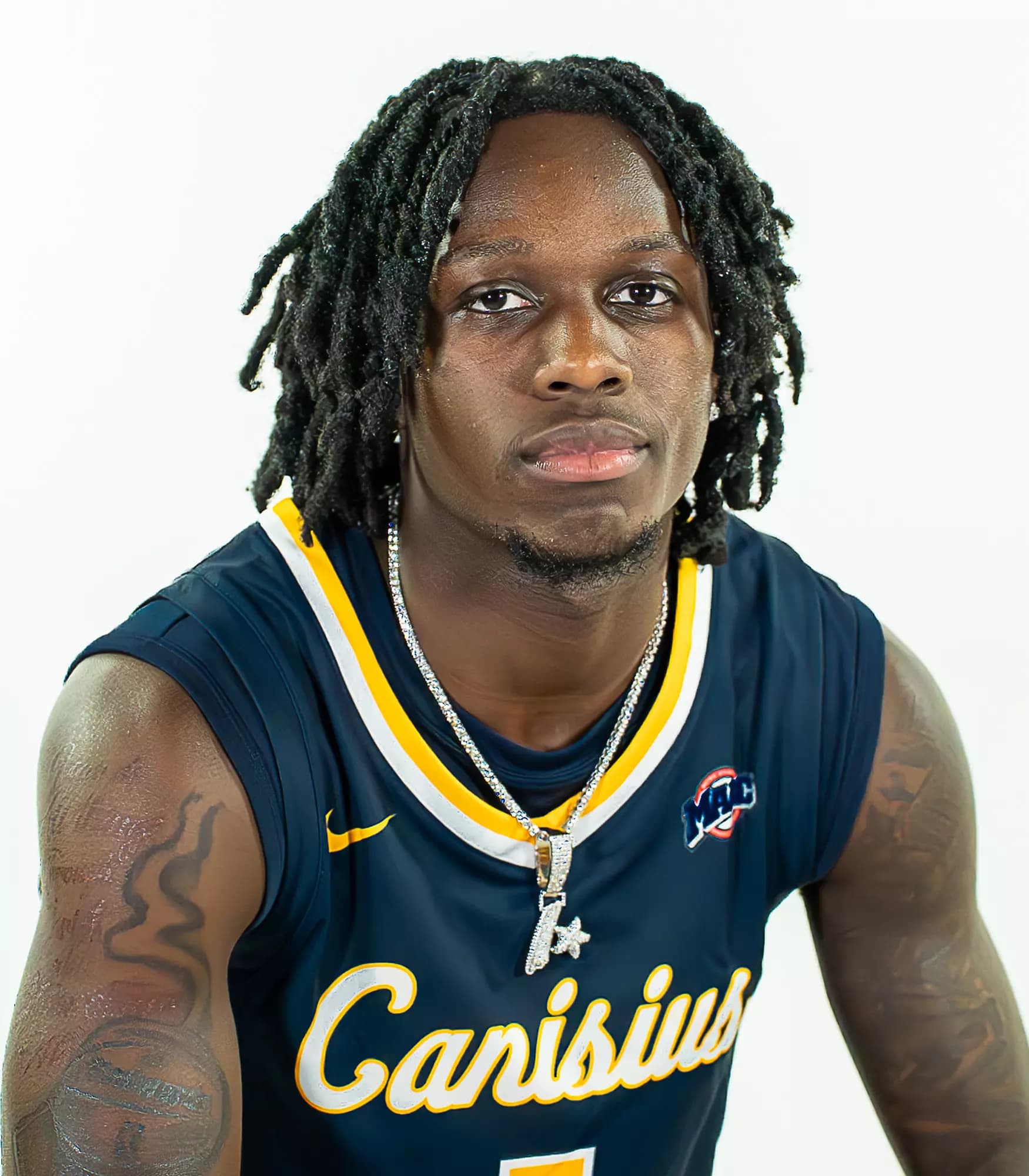 javante_edwards_2025-2026_16-9.webp
