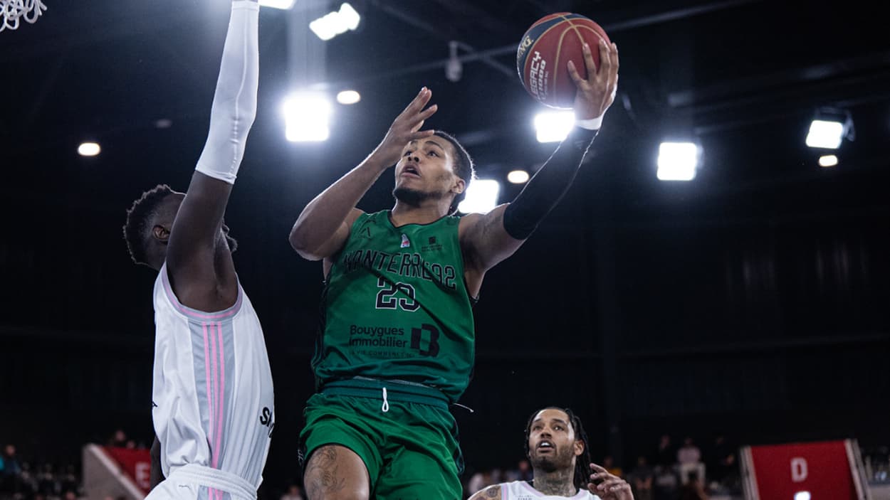 Juhann Begarin (Nanterre) making a layup against ASVEL Juhann Begarin (Nanterre) making a layup against ASVEL