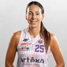 karina_michalek_2025-2026_16-9.png