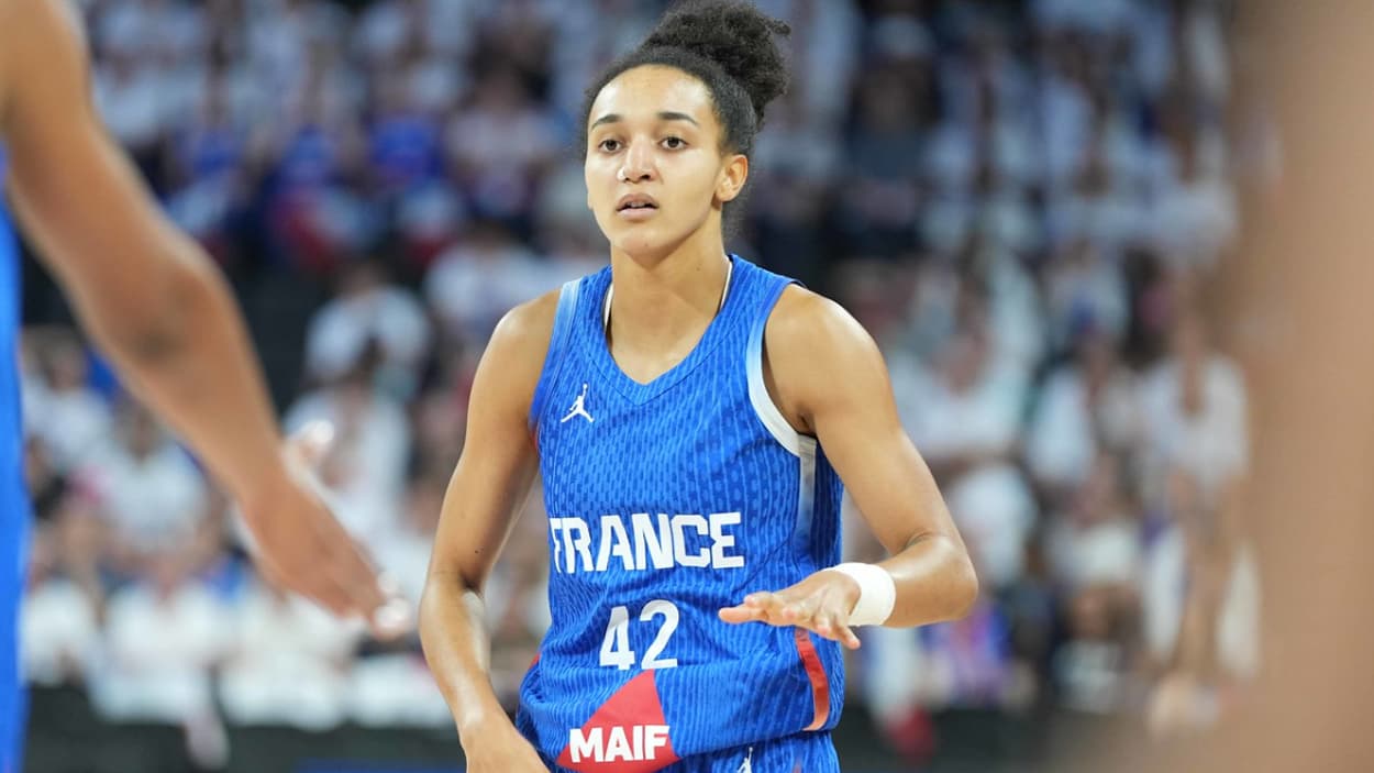 Leila Lacan with the French national team 2024 Leila Lacan with the French national team 2024