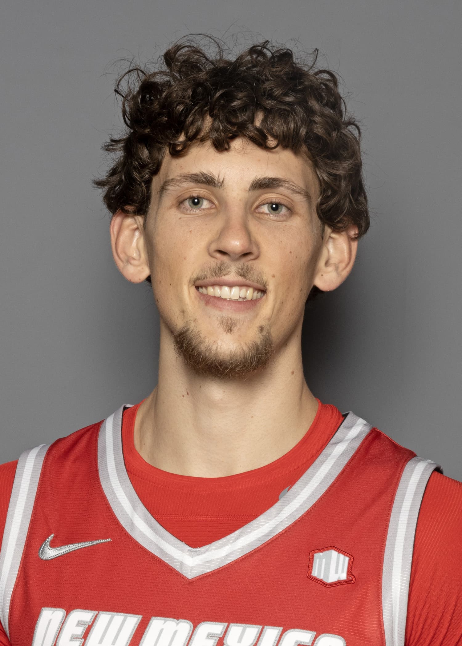 luke_haupt_2025-2026_16-9.jpg