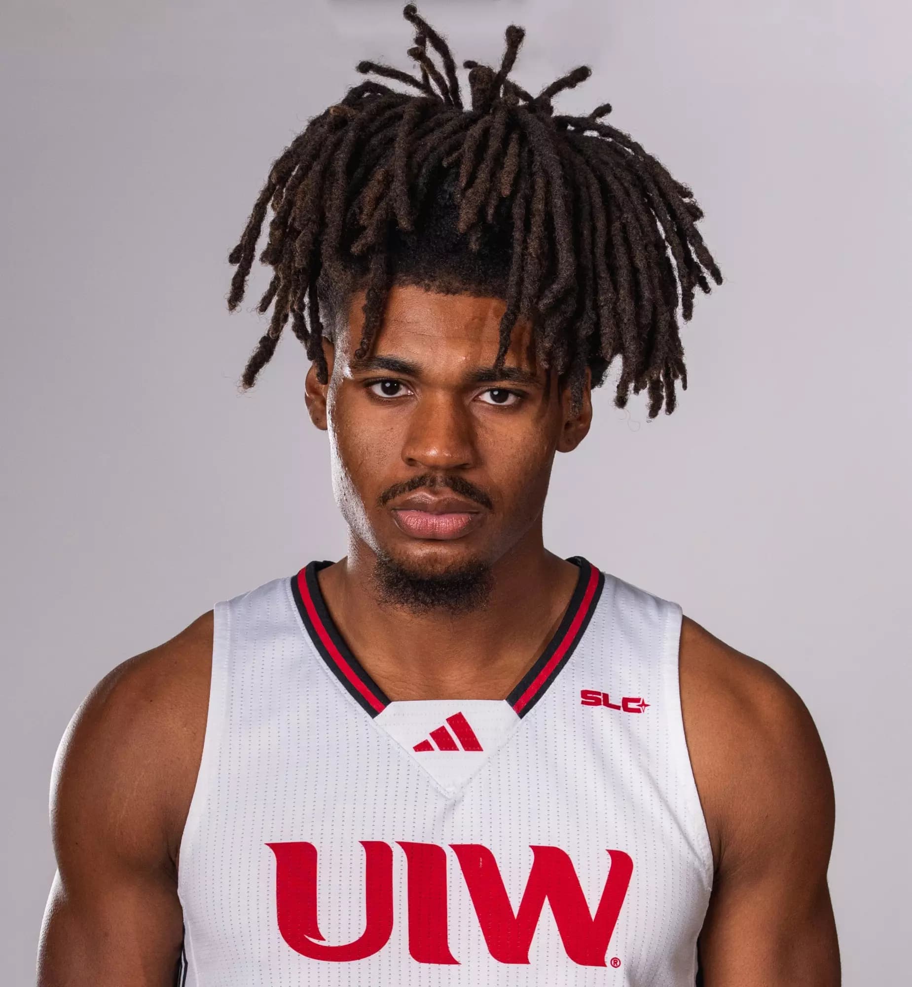 marcus_glover_2025-2026_16-9.webp