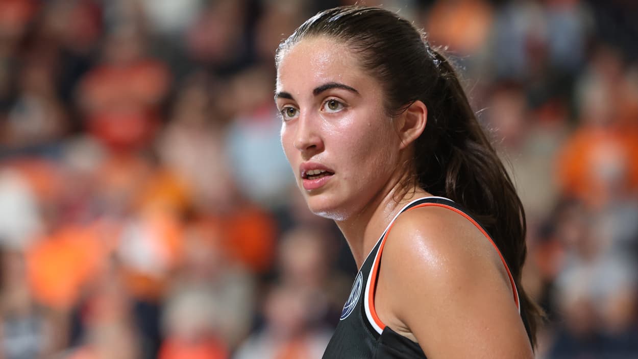 Marine Fauthoux with Mersin in Euroleague Marine Fauthoux with Mersin in Euroleague