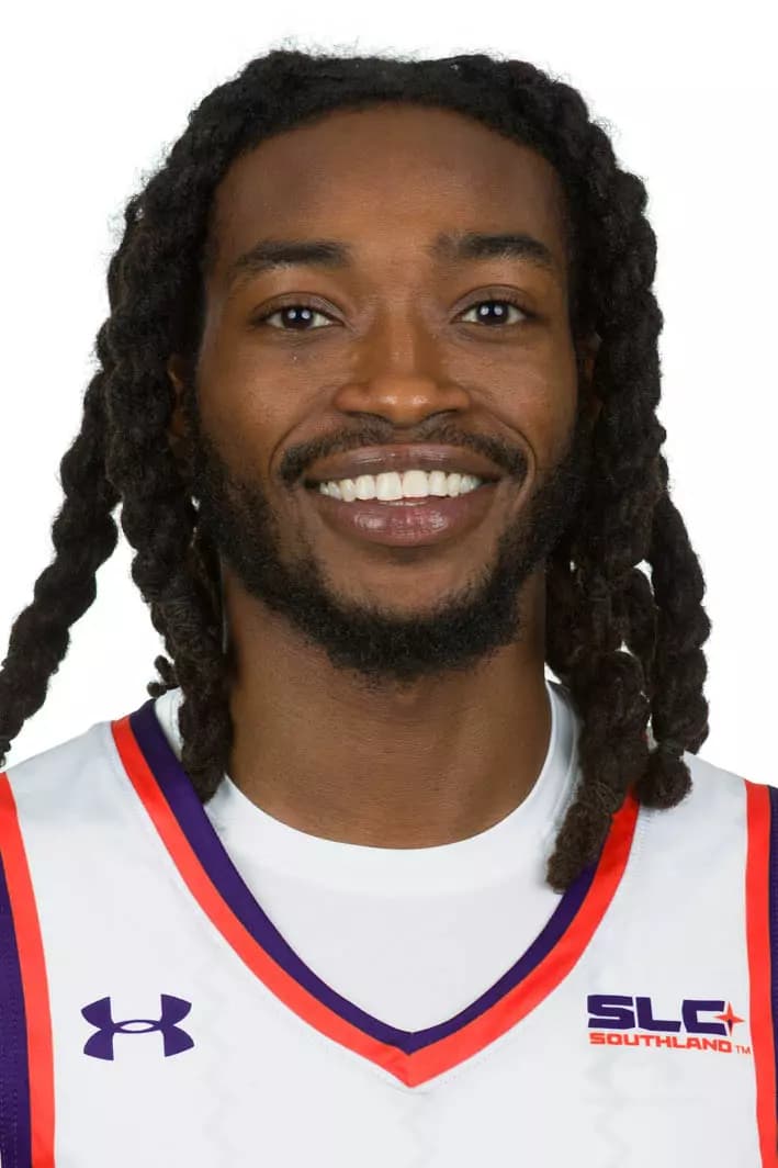 micah_thomas_2025-2026_16-9.webp