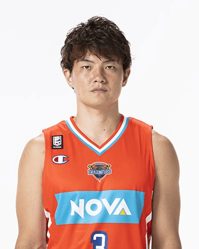 naoto_tsuji_2021-2022_16-9.png