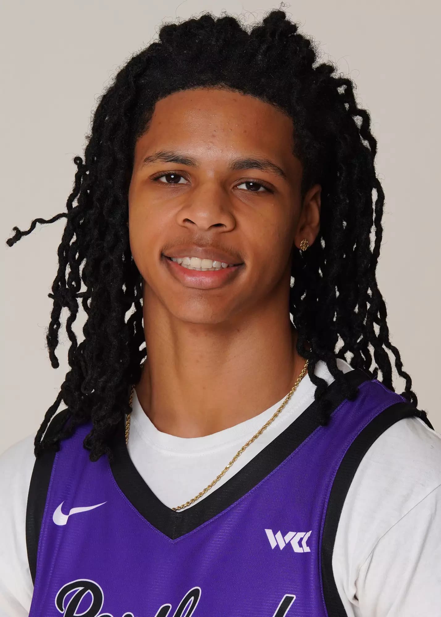 navaughn_long_2025-2026_16-9.webp