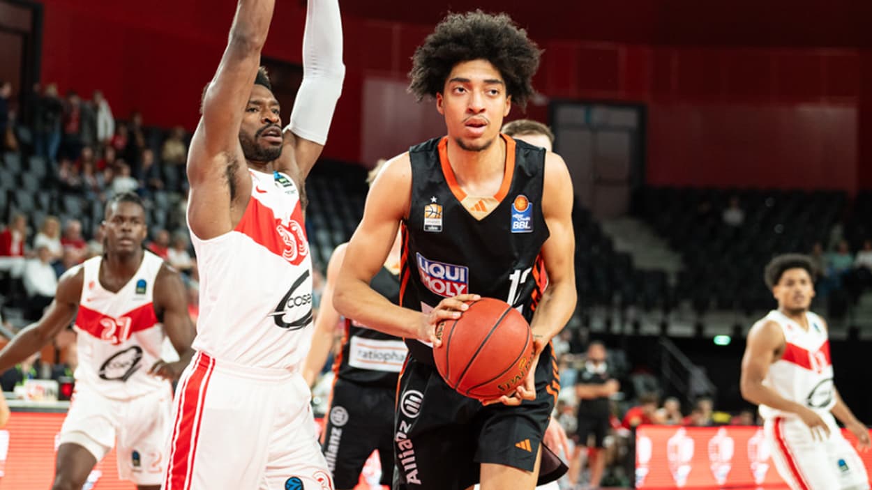 Noa Essengue in EuroCup against JL Bourg Noa Essengue in EuroCup against JL Bourg