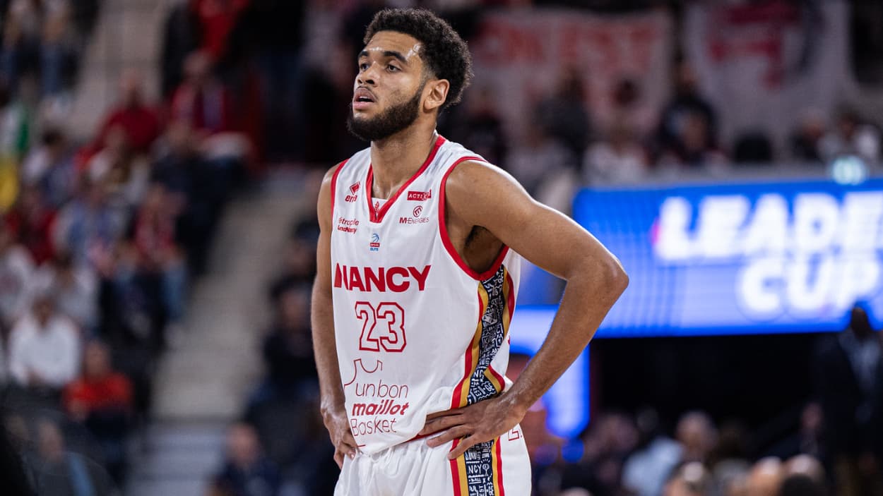 Nolan Kingue (Nancy) against Bourg-en-Bresse Nolan Kingue (Nancy) against Bourg-en-Bresse