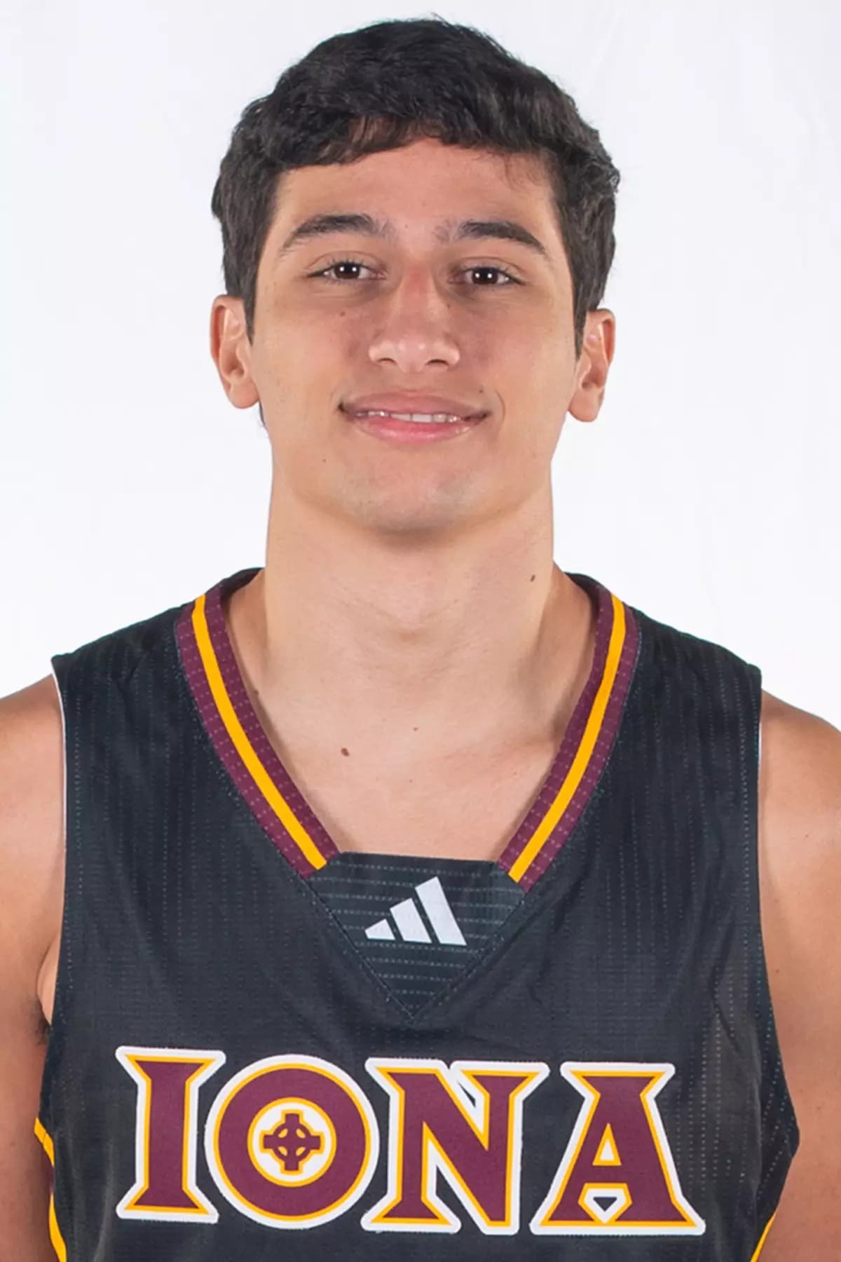 oscar_hourruitiner Jr._2025-2026_16-9.webp