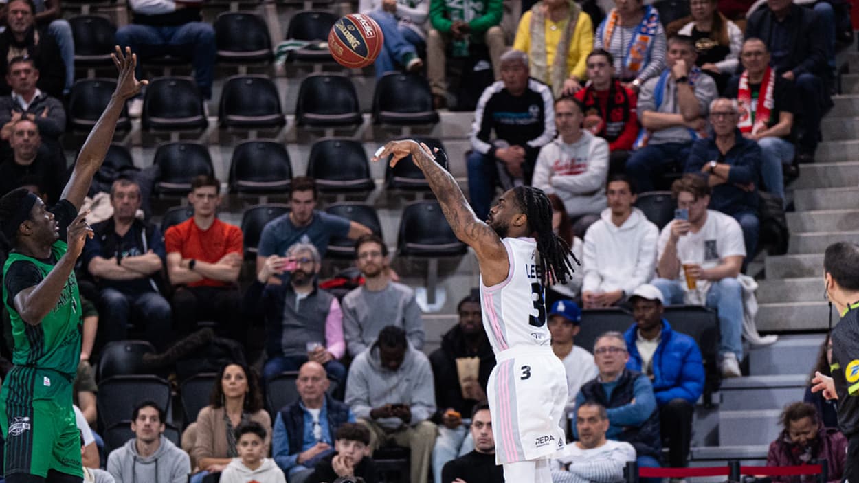 Paris Lee (ASVEL) shooting a 3-pointer against Nanterre Paris Lee (ASVEL) shooting a 3-pointer against Nanterre