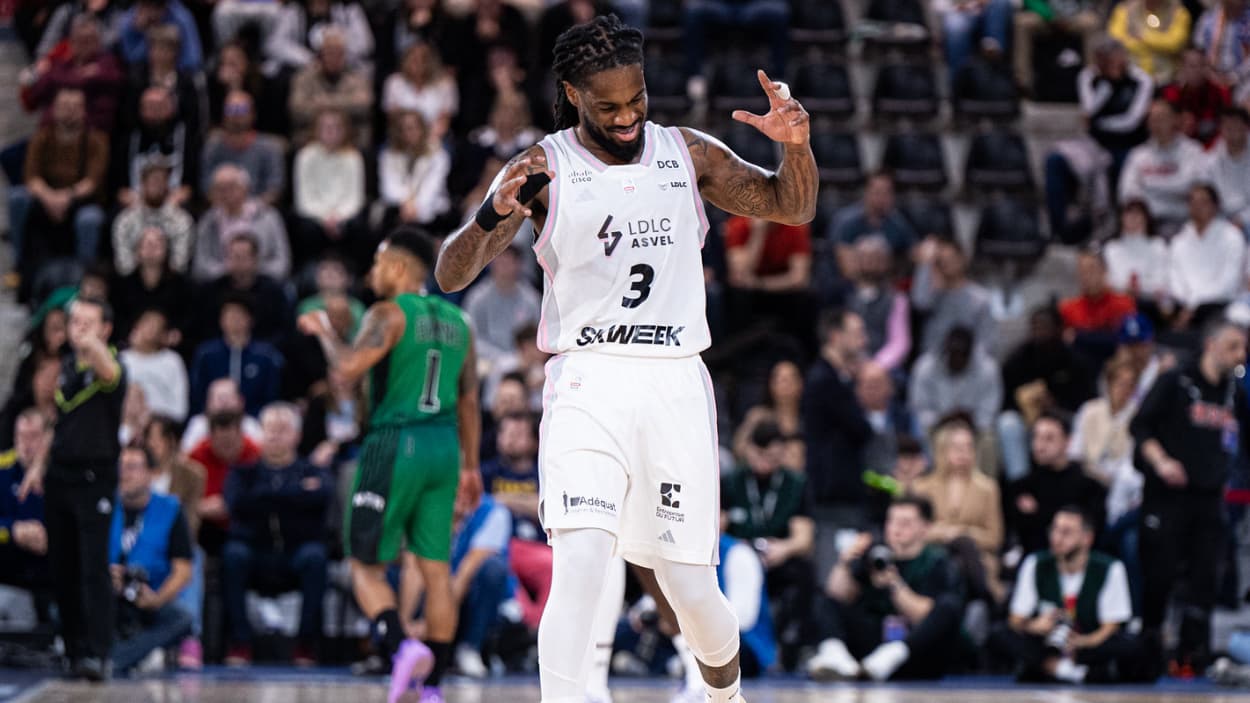 Paris Lee (ASVEL) against Nanterre Paris Lee (ASVEL) against Nanterre