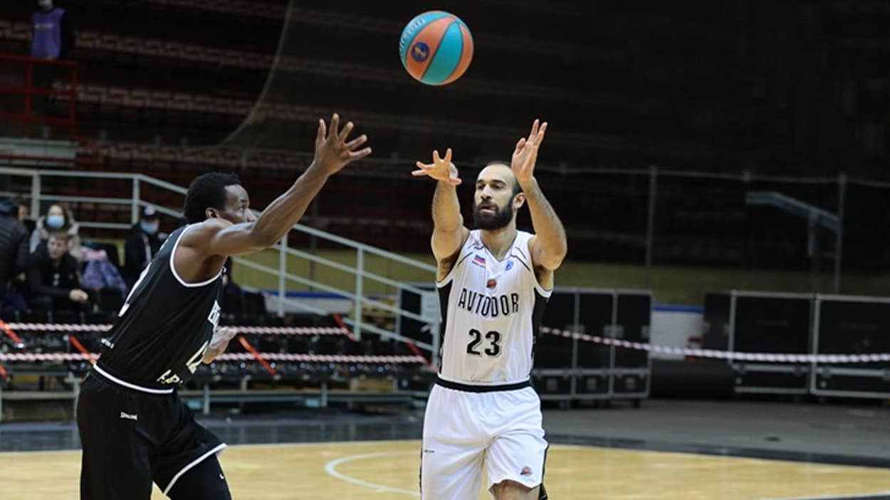 Philip Scrubb with Avtodor Saratov in 2022 Philip Scrubb with Avtodor Saratov in 2022