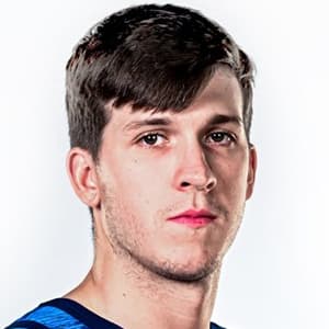 Austin REAVES