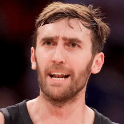 Luke KORNET