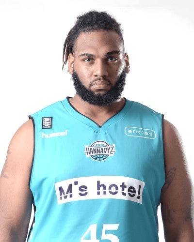 rashaan_holloway_2019-2020_16-9.png