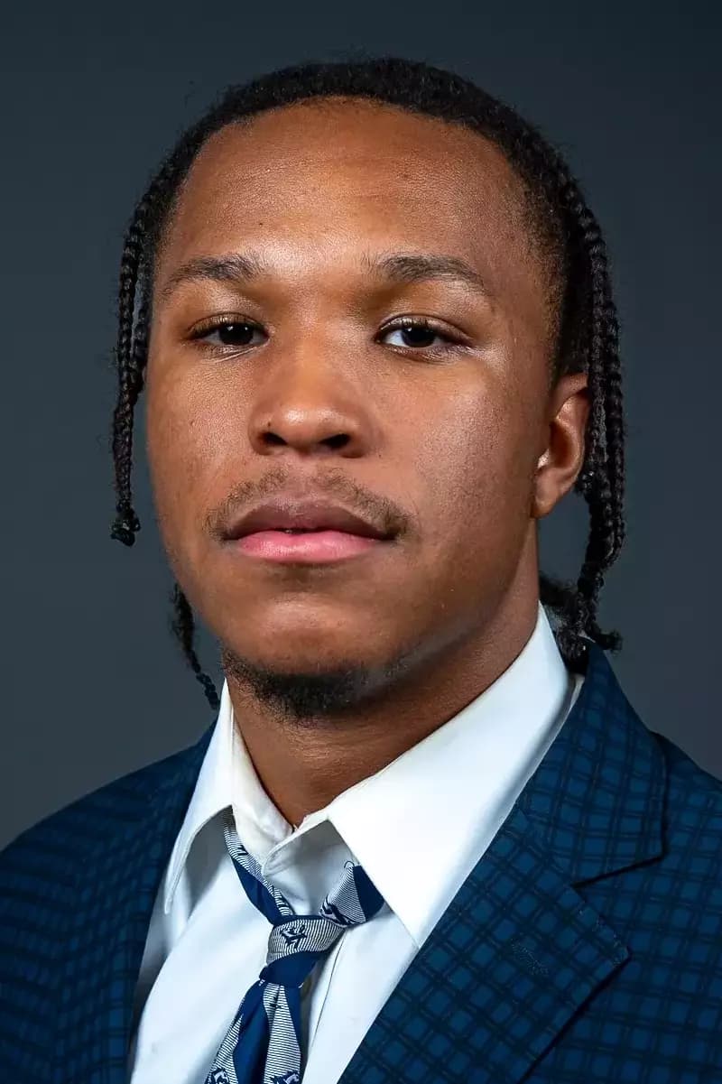 redd_thompson Jr._2025-2026_16-9.webp
