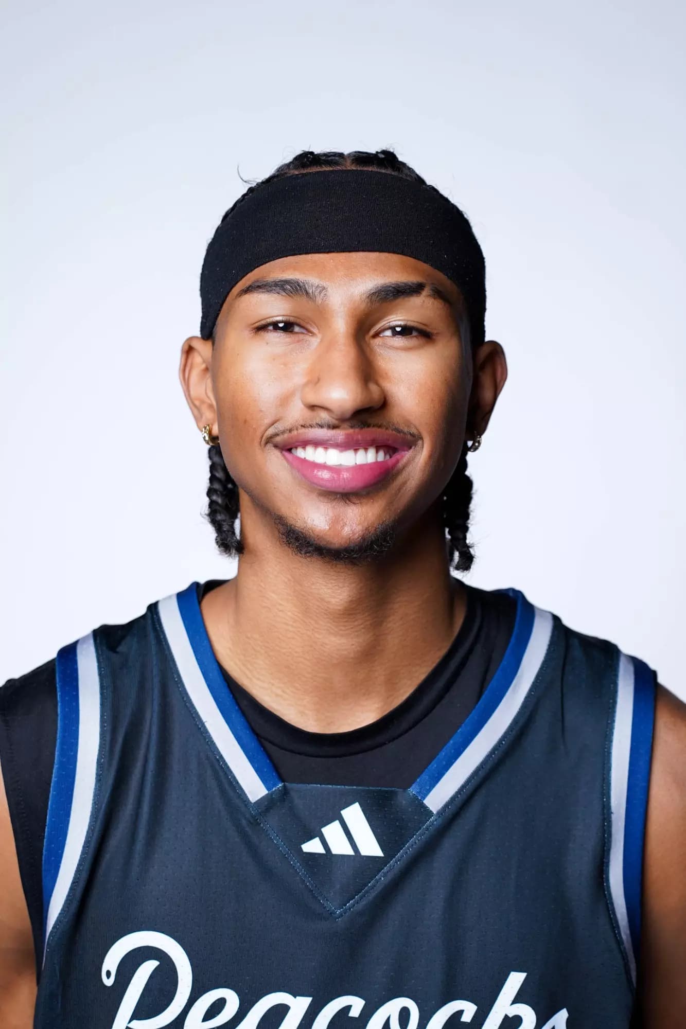 shaedon_simpson_2025-2026_16-9.webp