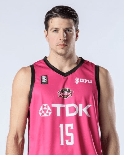 tanner_leissner_2023-2024_16-9.png